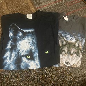 Wolf graphic T-shirts